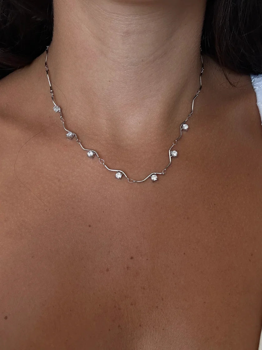 Collana Waves